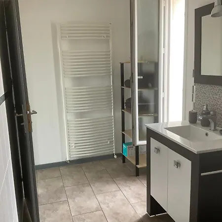 Superbe Appartement Avec Piscine Et Spa Privatif Villeneuve-lès-Béziers Esterno foto
