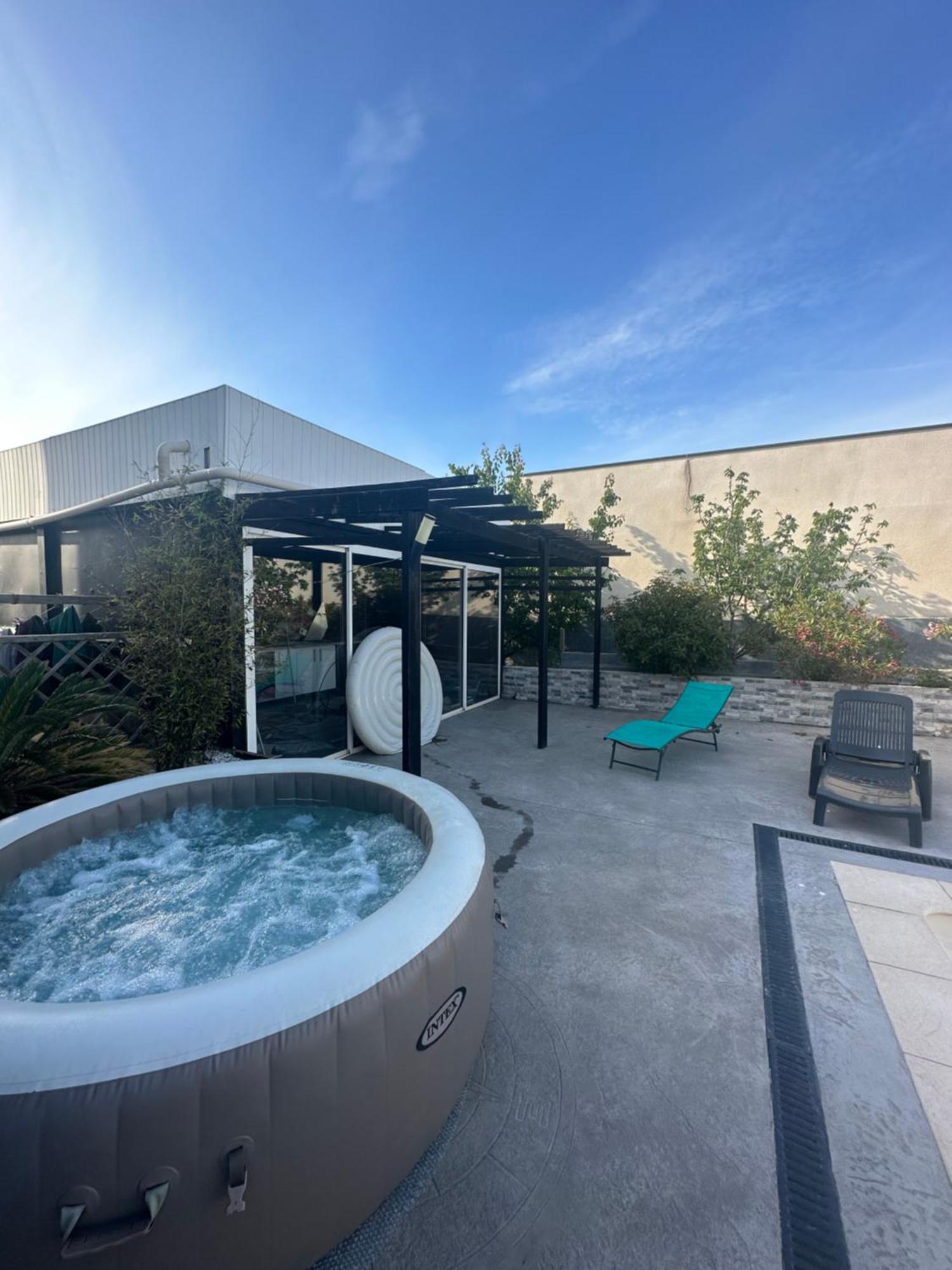 Superbe Avec Piscine Et Privatif Villeneuve-les-Beziers
